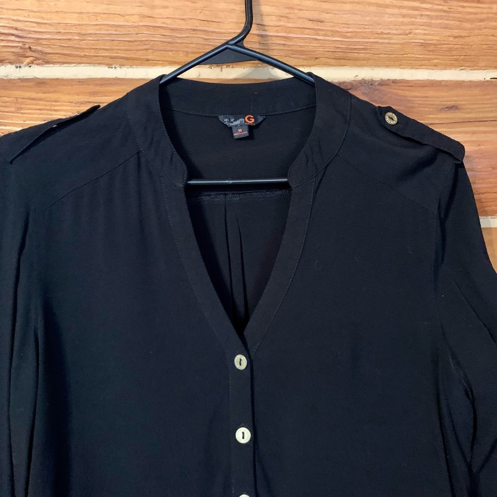 G by Guess Black Gold Button Front Blouse Shirt Cuffed Sleeve Medium - Picture 2 of 6